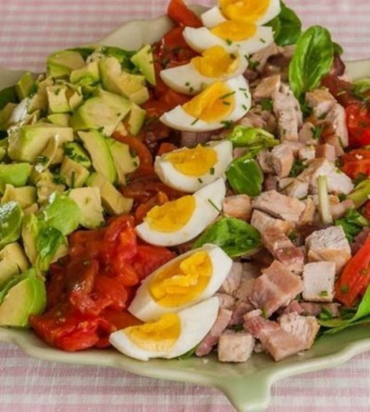 healthy mixed salad